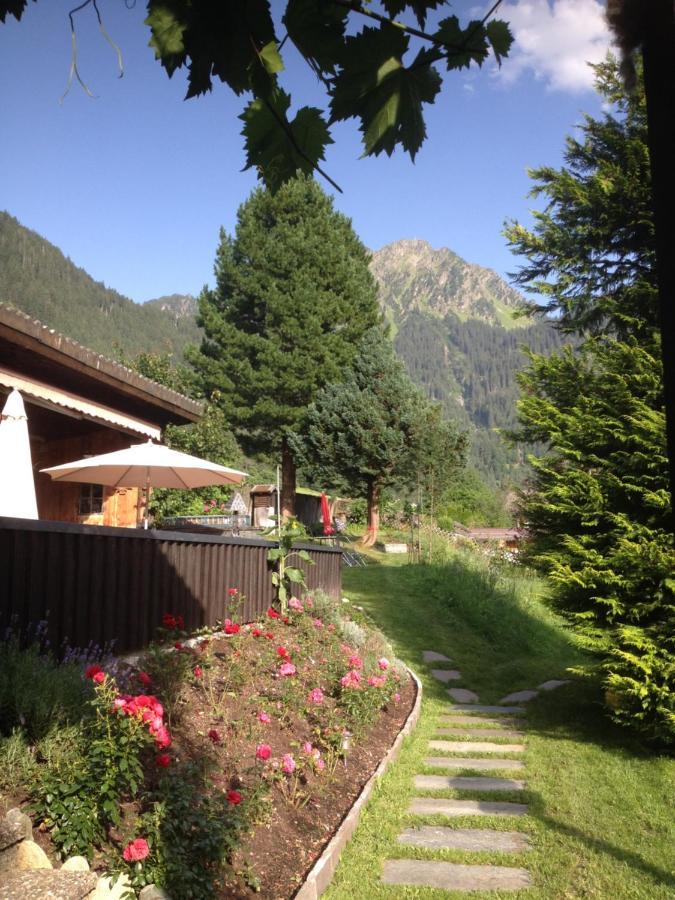 Pension Christophorus Hotel Garni パーテネン エクステリア 写真