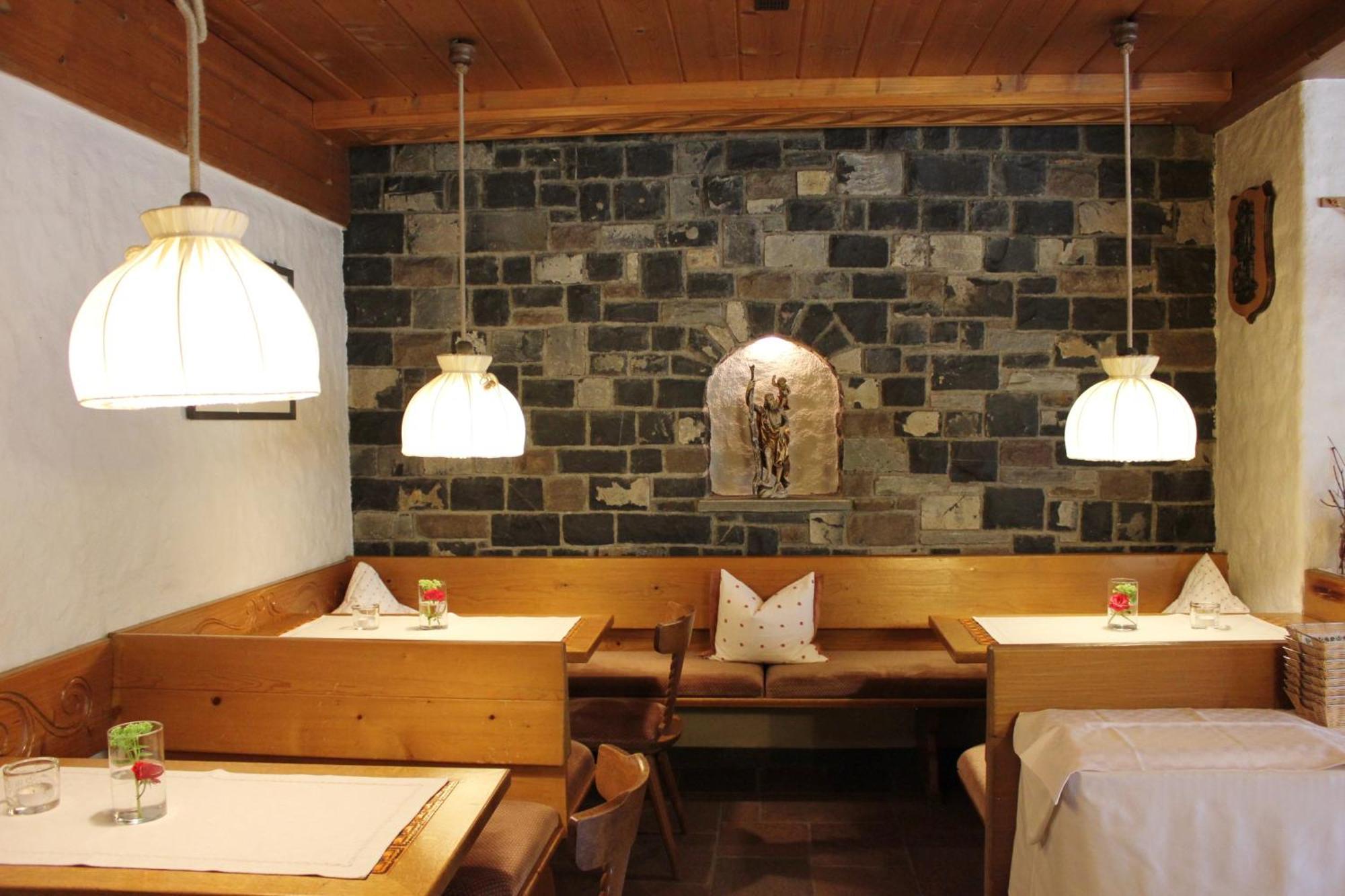 Pension Christophorus Hotel Garni パーテネン エクステリア 写真